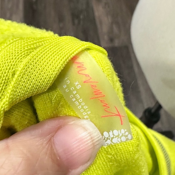 Free People Movement So Fly Half Zip Jacket in Margarita Size XS Green/Yellow - Picture 8 of 9